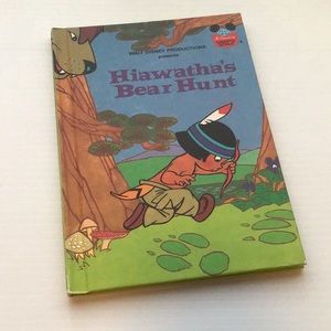 Hiawatha's Bear Hunt vintage kids book Disney's Wonderful World of Reading 1982